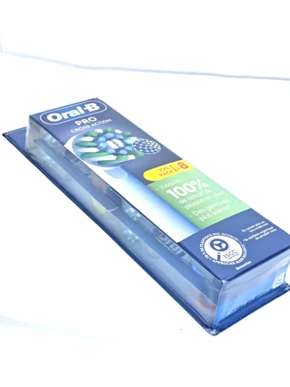 KOŃCÓWKI DO SZCZOTECZKI ELEKTRYCZNEJ ORAL-B CROSSACTION 8 SZT.