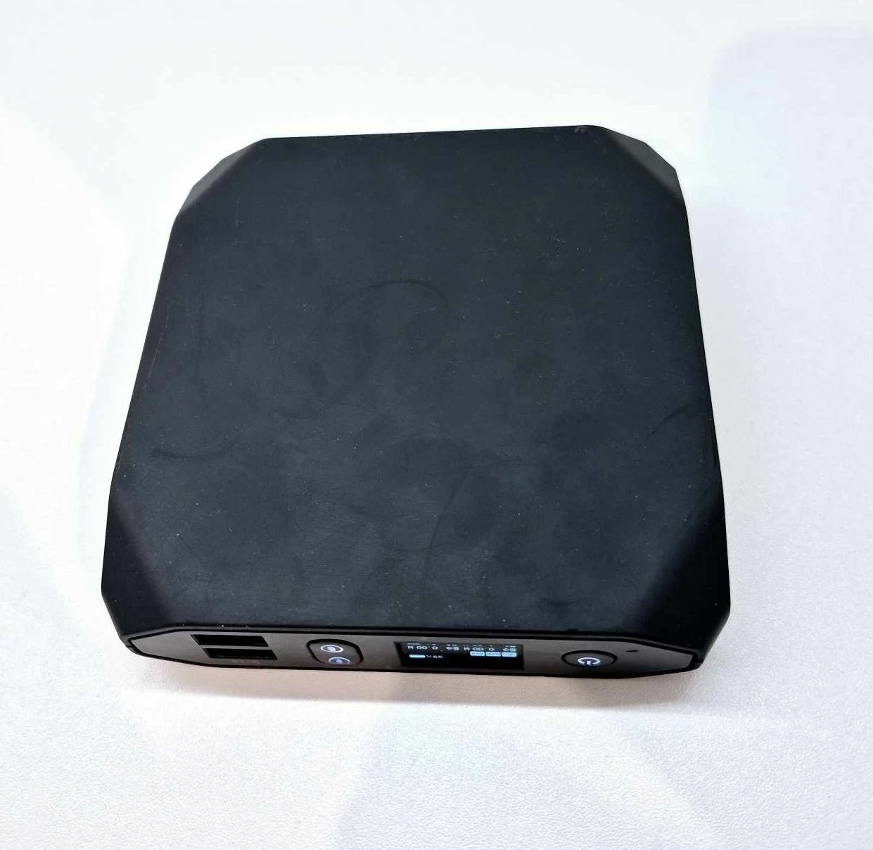 powerbank-omnicharge-20c-71wh-stan-11323-2