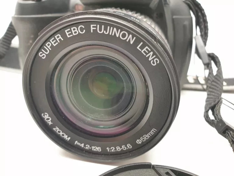 APARAT FUJIFILM FINEPIX HS20EXR ZOOM 30X