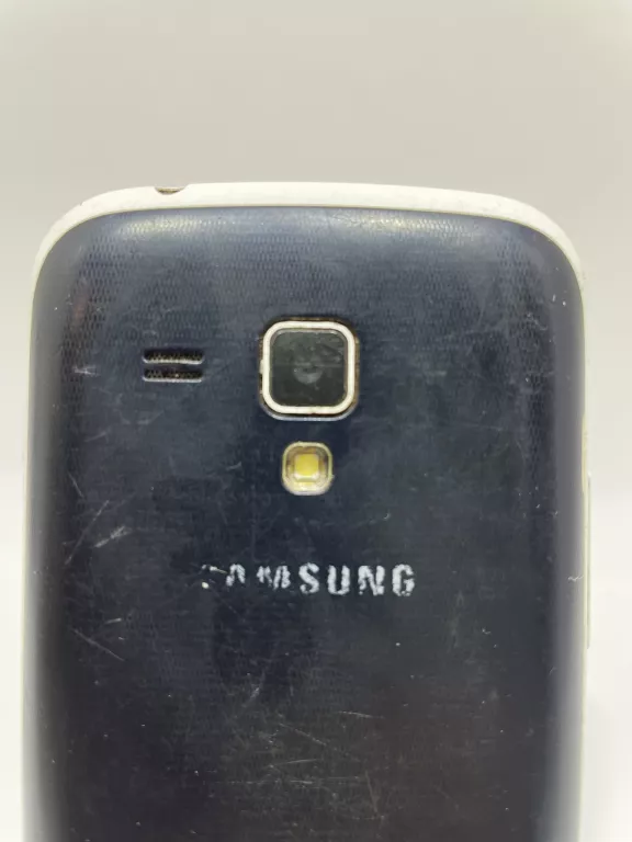 TELEFON SAMSUNG GT-S7580