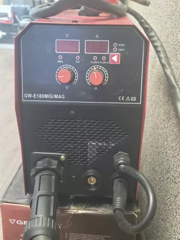 PÓŁAUTOMAT SPAWALNICZY MIG/MMA 180A GW-E180MIG/MAG KOMPLET
