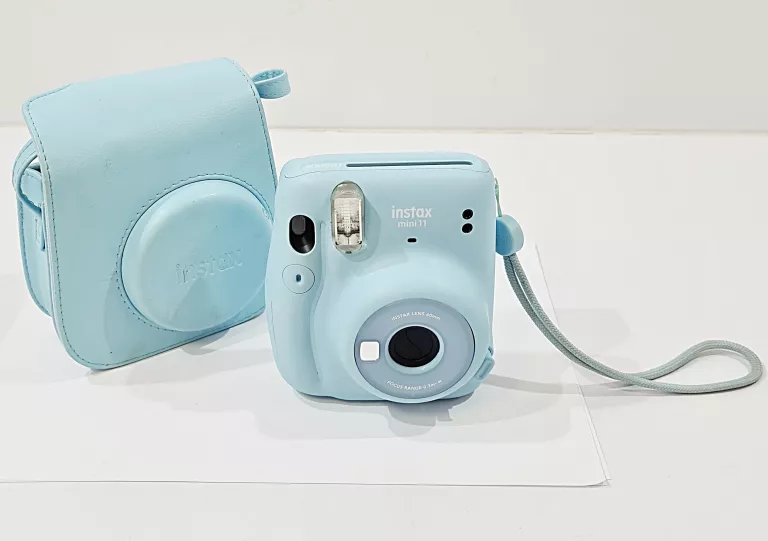 FUJI INSTAX 11 MINI