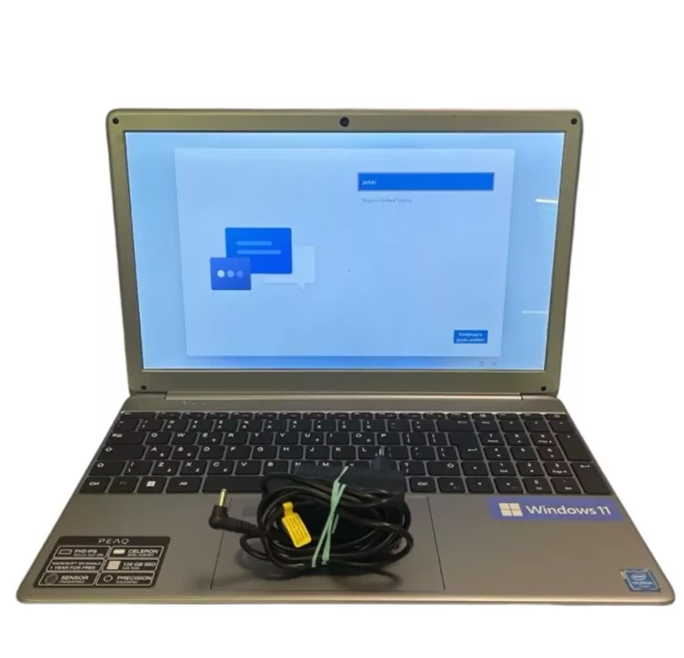 LAPTOP PEAQ C151V 4 ZESTAW