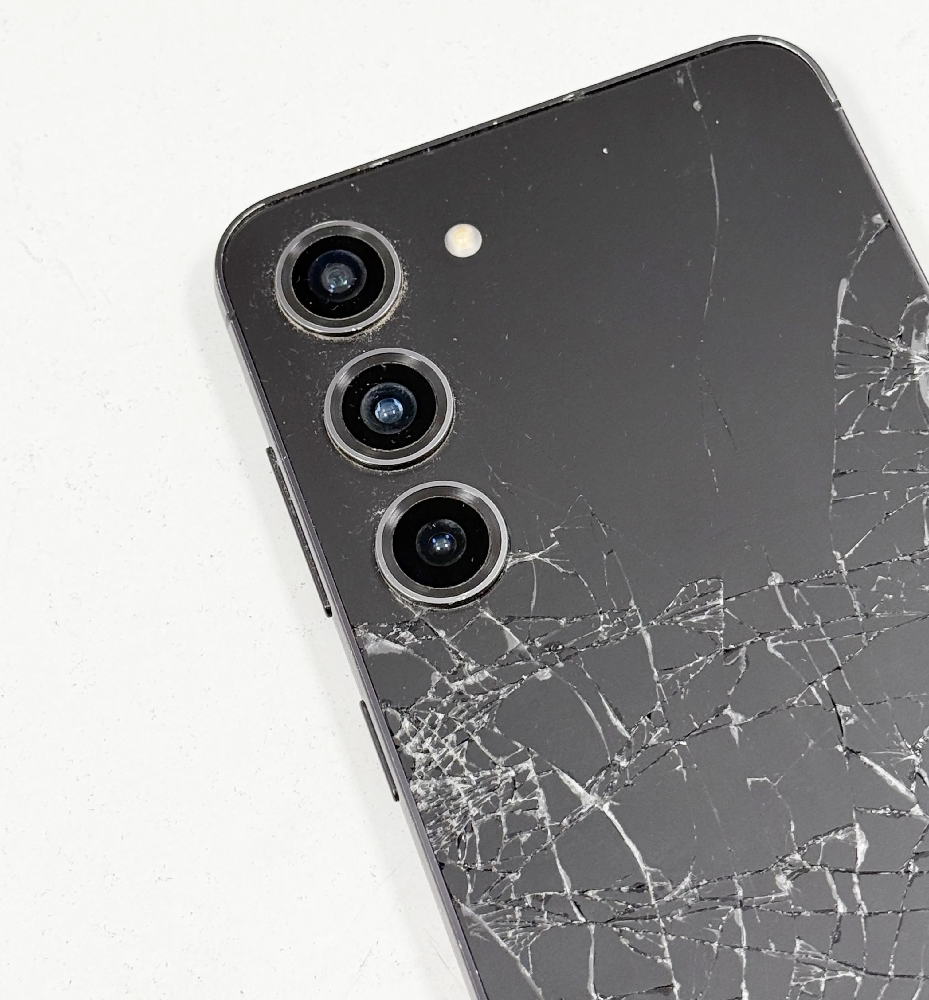 smartfon-samsung-galaxy-s23-8-gb-256-gb-5g-czarny-wbudowana-pamiec-202869-214185