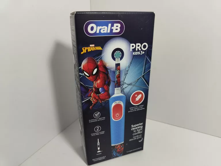 ELEKTRYCZNA SZCZOTECZKA DO ZĘBÓW ORAL-B PRO KIDS 3+ SPIDER-MAN