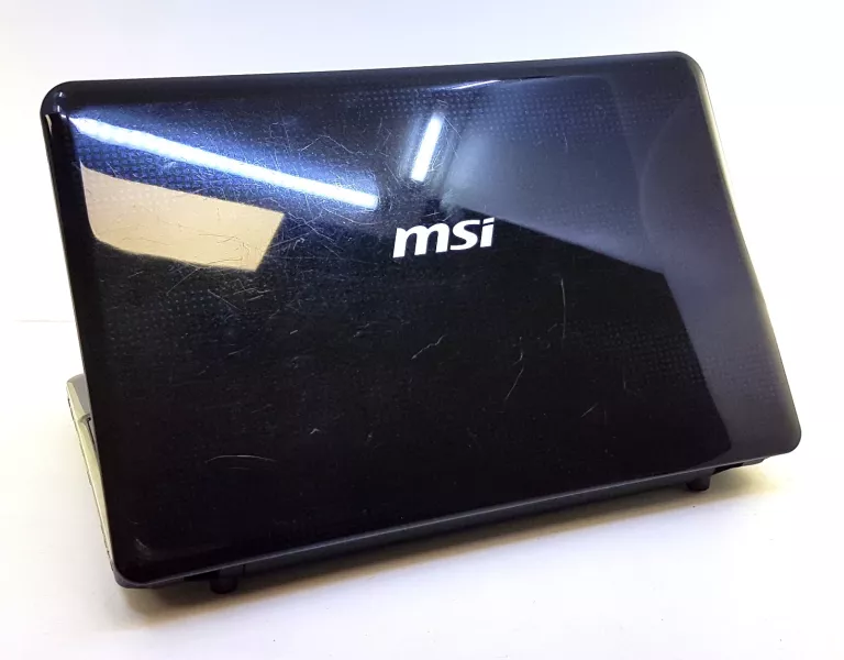 LAPTOP MSI MS-1245 11,6" AMD E-450 512GB HDD 4 GB WIN. 7