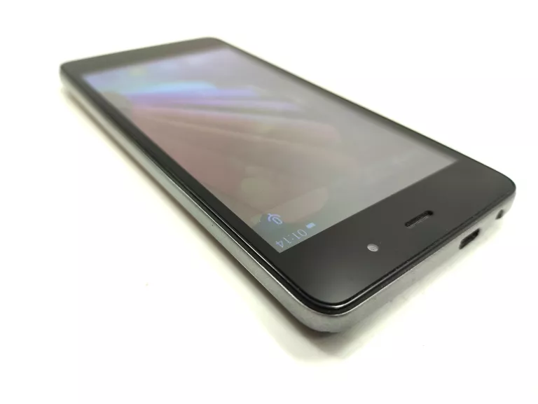 TELEFON AKAI GLORY L3