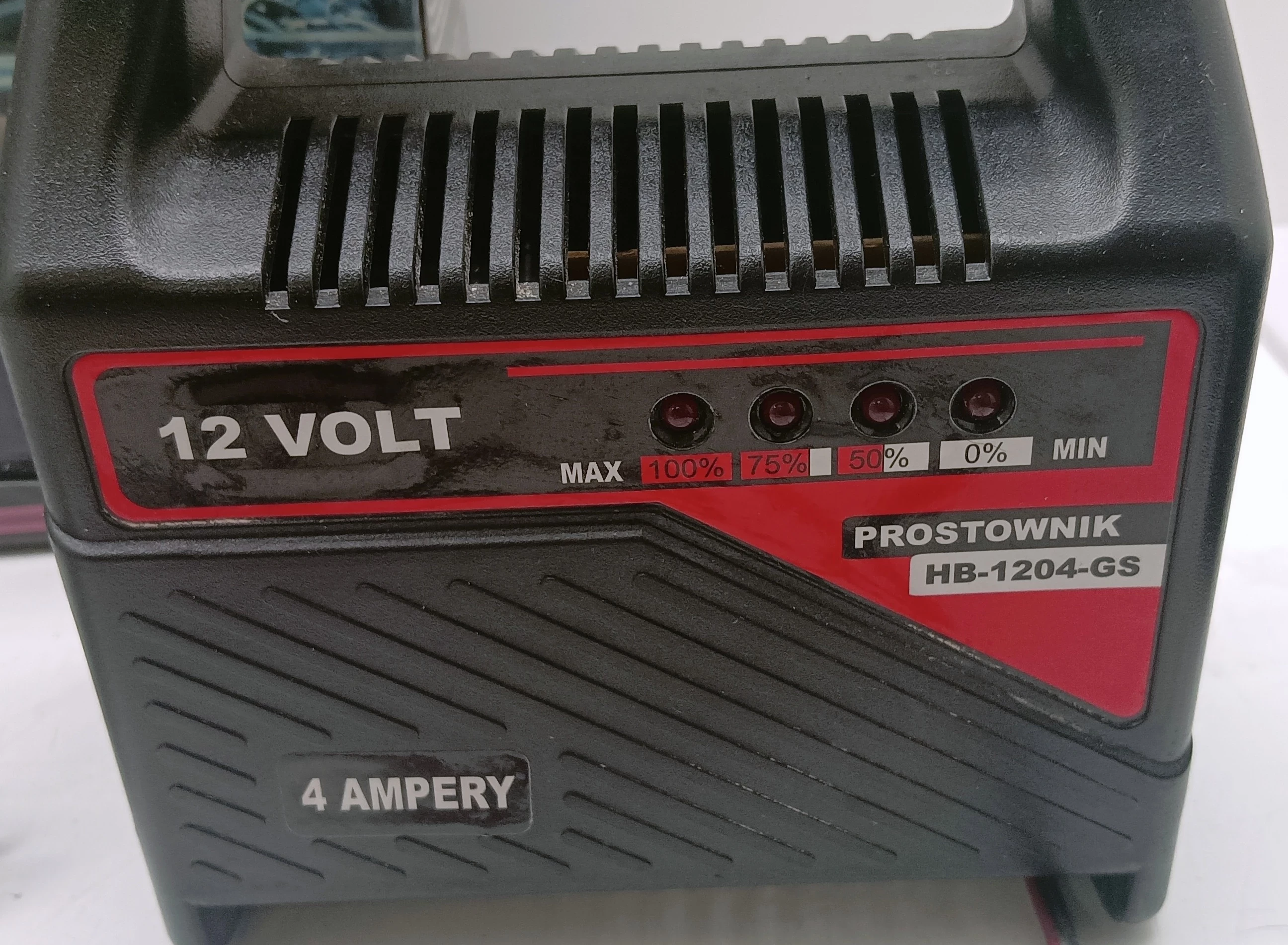 prostownik-carcommerce-hb-1204-gs-12v-4a-marka-248811-1131938