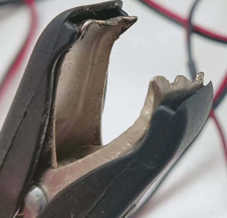 prostownik-carcommerce-hb-1204-gs-12v-4a-natezenie-maksymalne-400