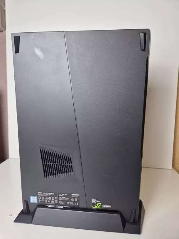 komputer-stacjonarny-msi-trident-3-9461ngw-system-operacyjny-201865-256