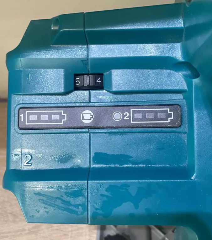 ZAGŁEBIARKA AKUMULATOROWA MAKITA DSP600