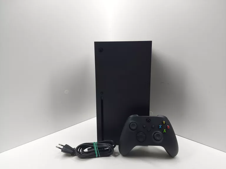 KONSOLA XBOX SERIES X + PAD