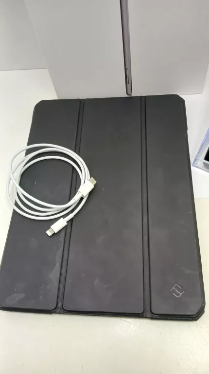 TABLET IPAD APPLE 9 GEN 64 GB/ PUDEŁKO/ ETUI