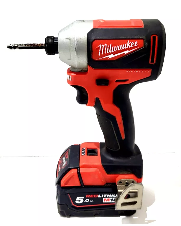 ZESTAW MILWAUKEE M18 BLPP2A2-502X