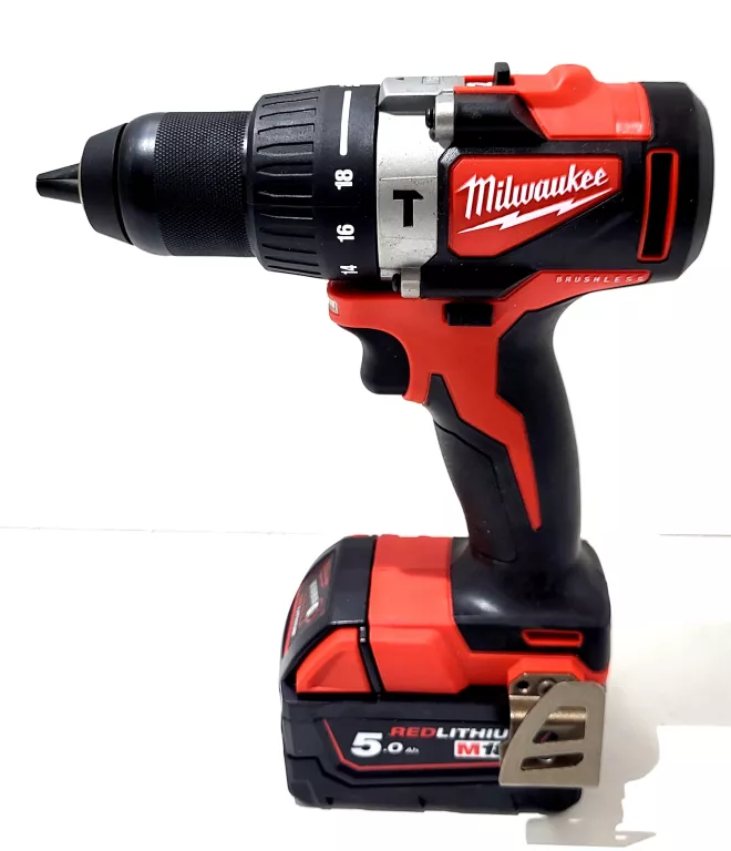 ZESTAW MILWAUKEE M18 BLPP2A2-502X