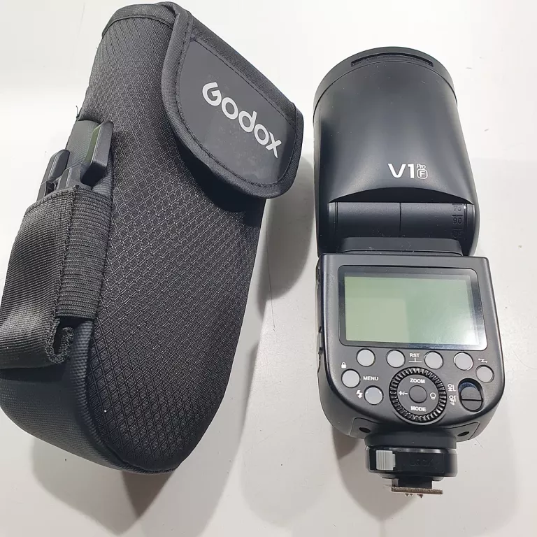 LAMPA BŁYSKOWA GODOX V1 PRO STOPKA FUJI