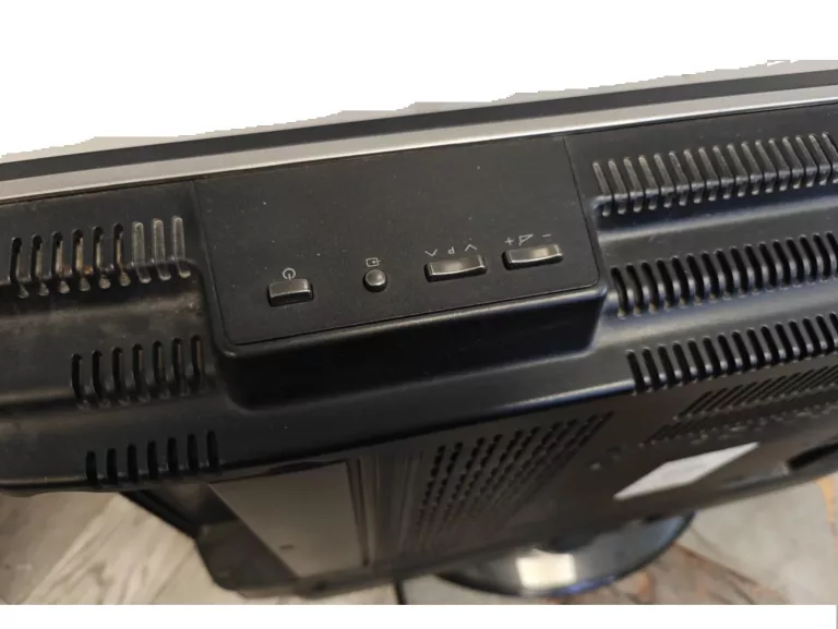 TELEWIZOR SHARP 32 CALE 32RD8E Z PILOTEM