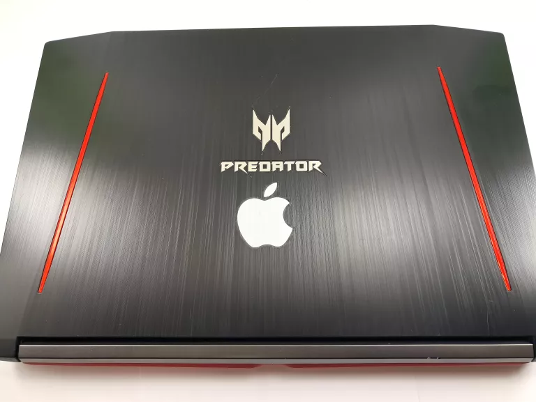 LAPTOP ACER PREDATOR HELIOS 300 N17C3 I7 7GEN 16GB/ 256GB SSD + 500GB
