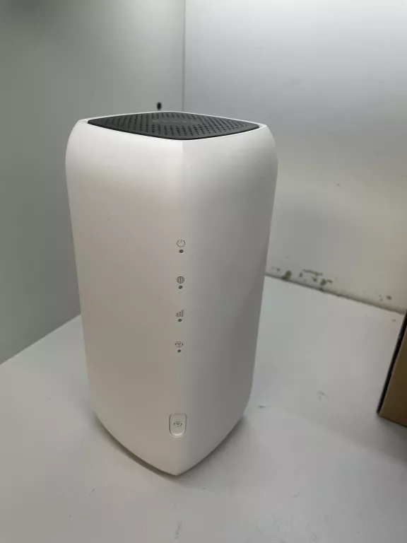 ROUTER 5G ZYXEL NR5309