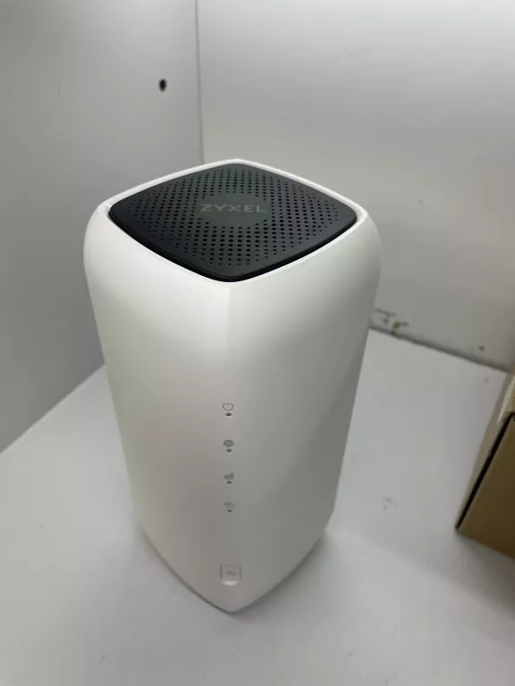 ROUTER 5G ZYXEL NR5309