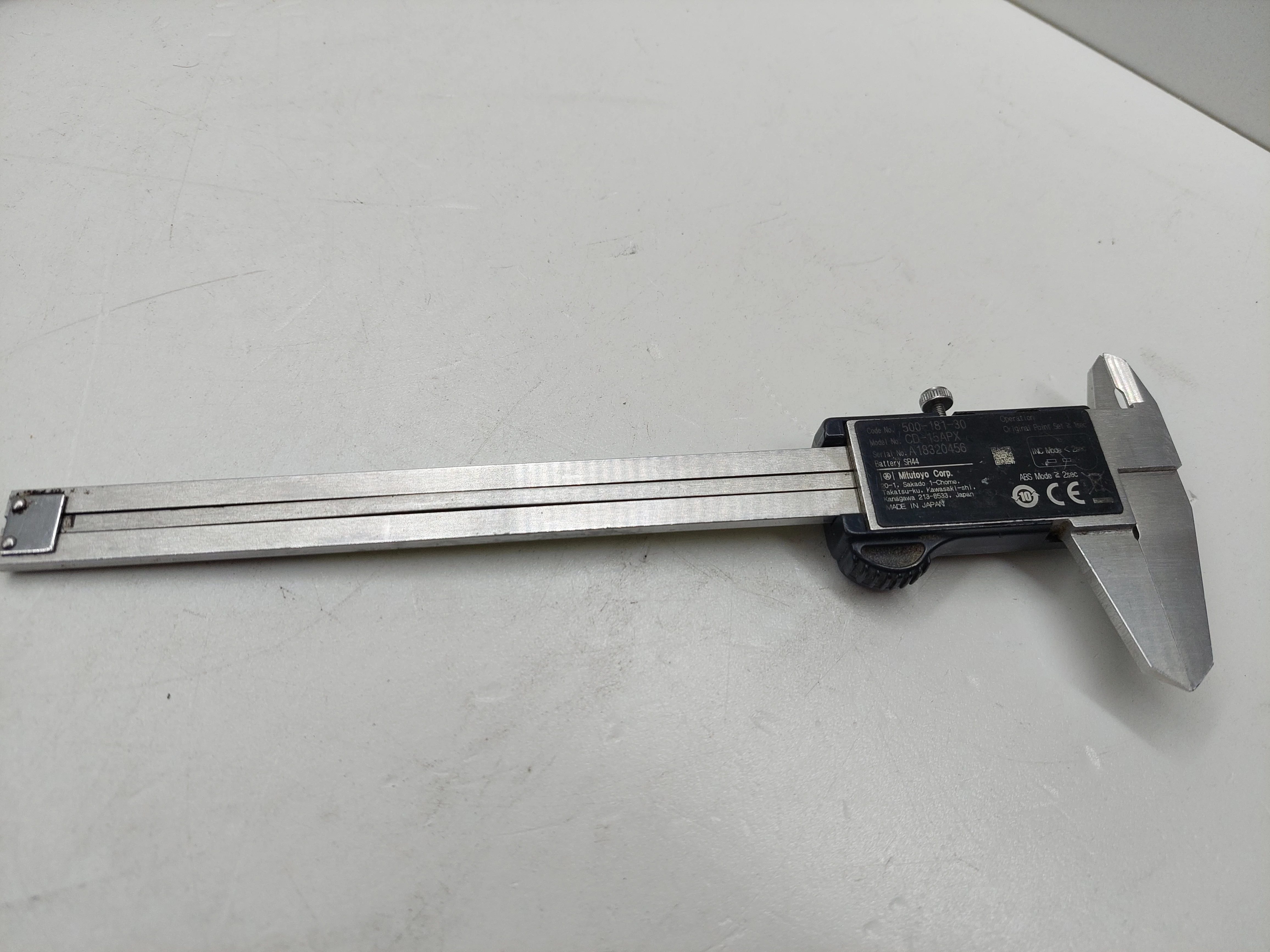 1-suwmiarka-elektroniczna-mitutoyo-cd-15apx-150mm-rodzaj-236986-407290