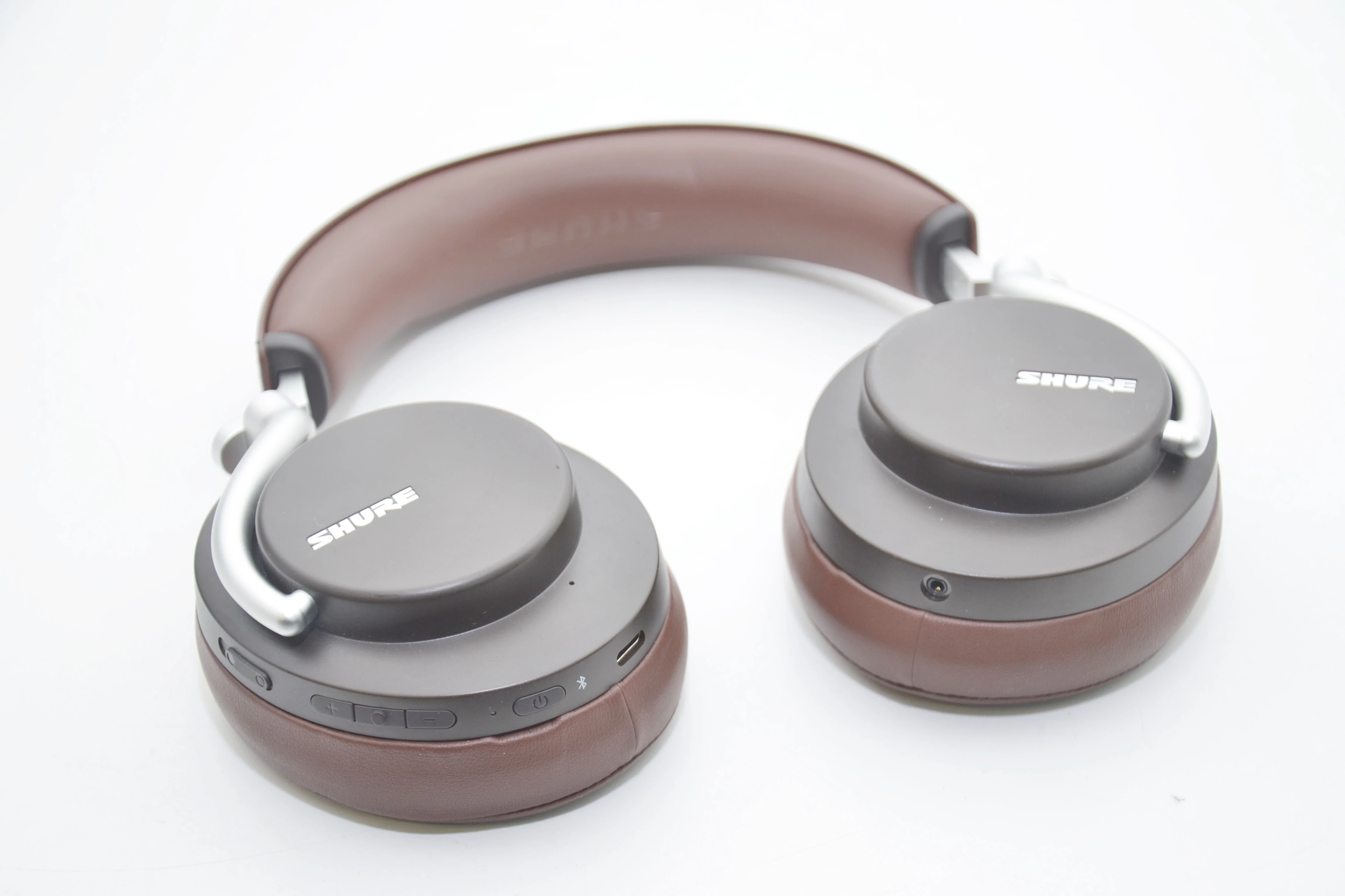 sluchawki-nauszne-bt-shure-aonic-anc-kod-producenta-aonic-40