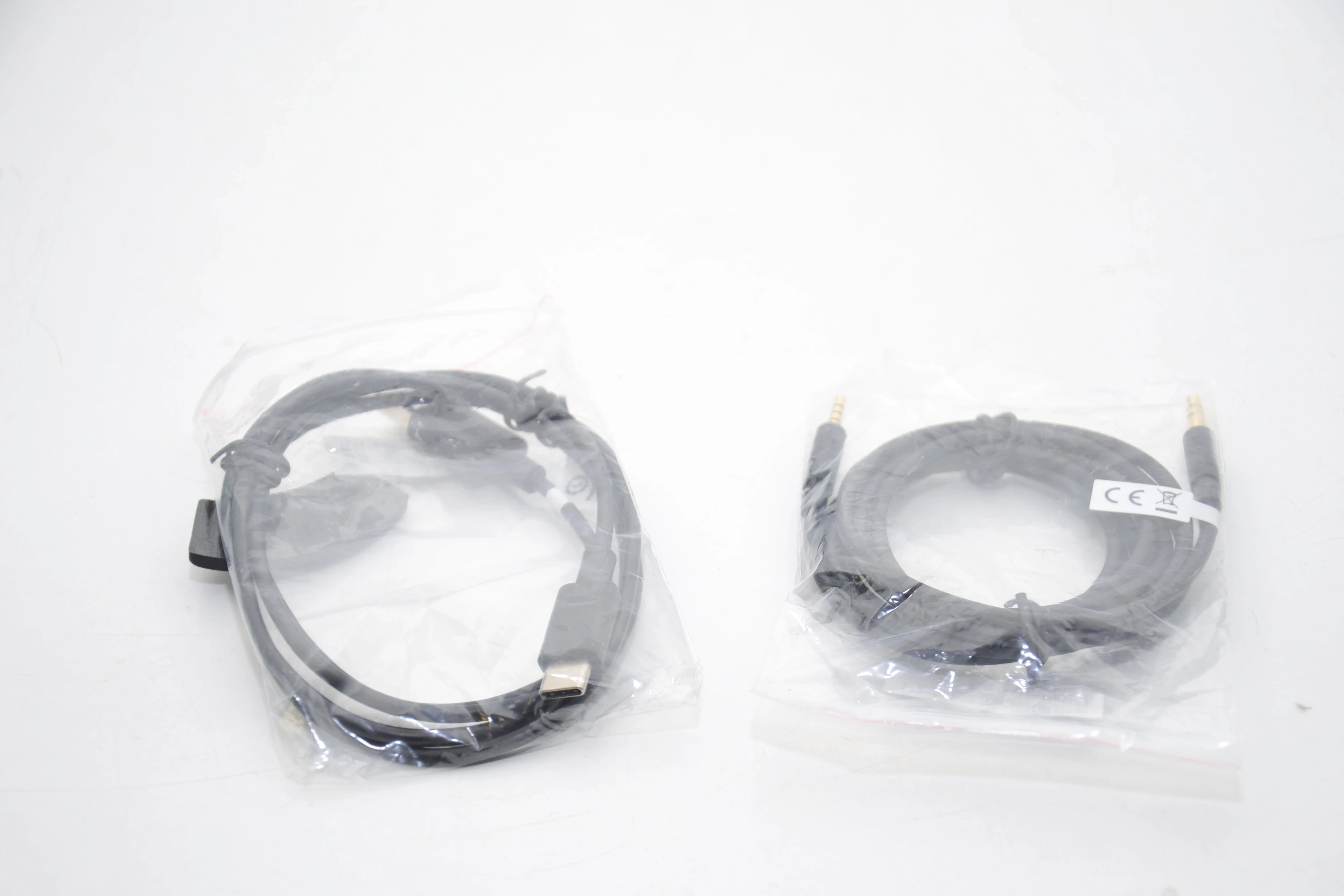 sluchawki-nauszne-bt-shure-aonic-anc-waga-produktu-92000