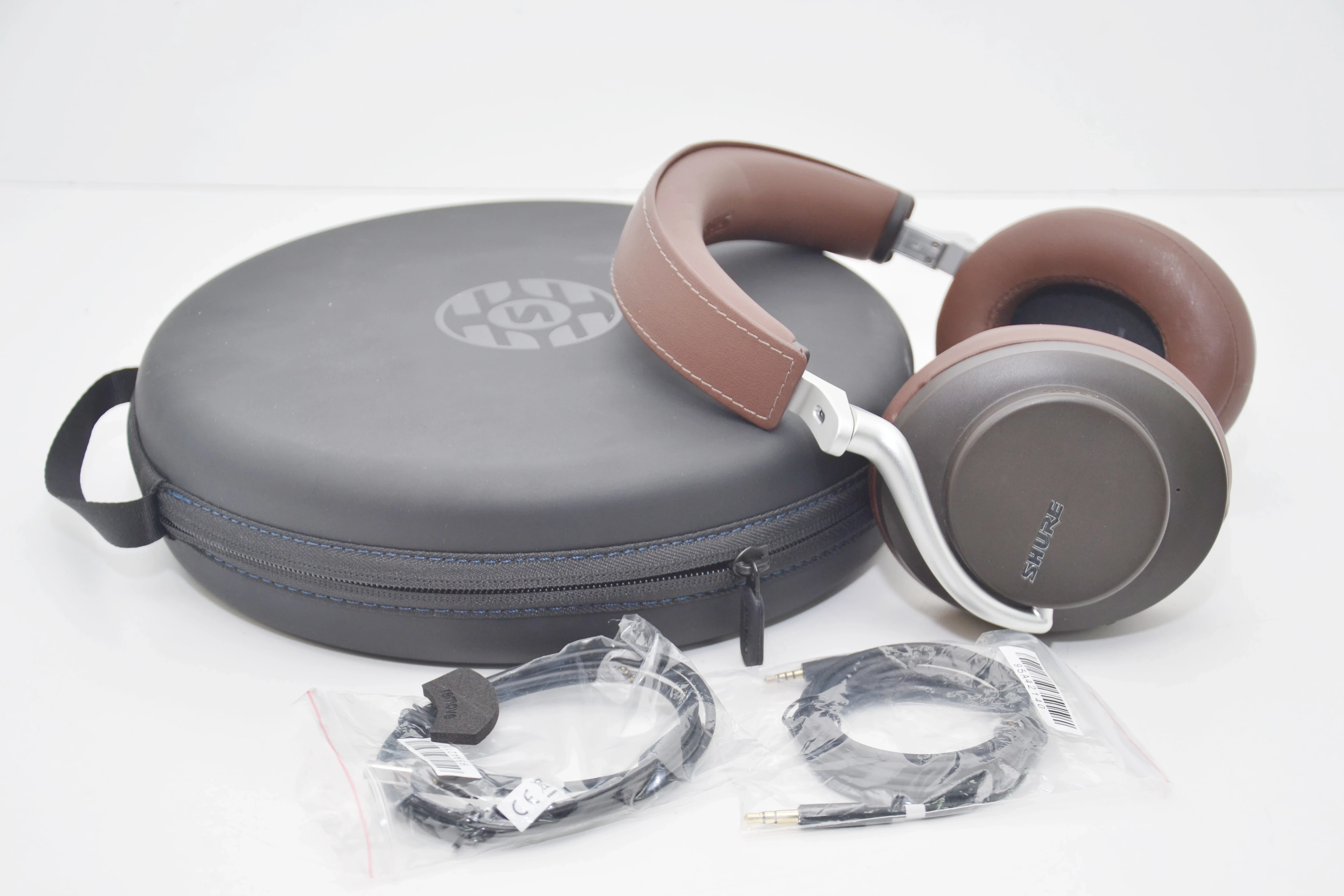 sluchawki-nauszne-bt-shure-aonic-anc-leonarda-3a-lublin