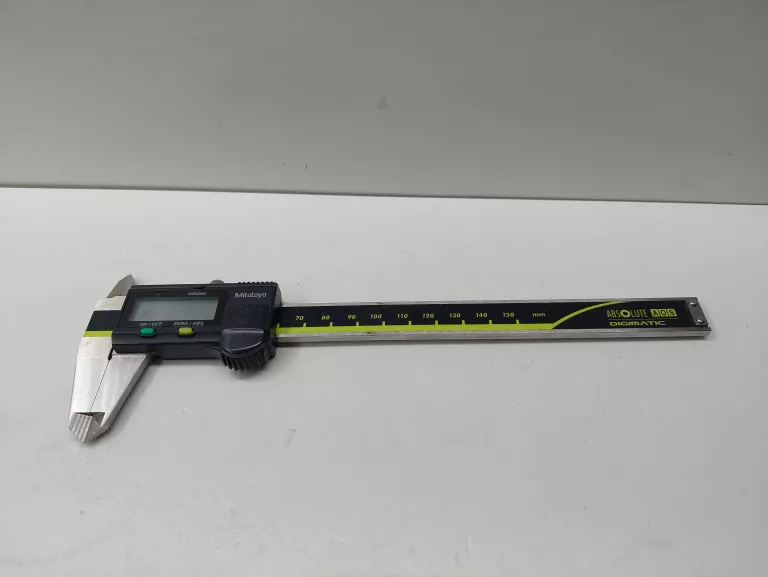2 SUWMIARKA ELEKTRONICZNA MITUTOYO CD-15APX 150MM