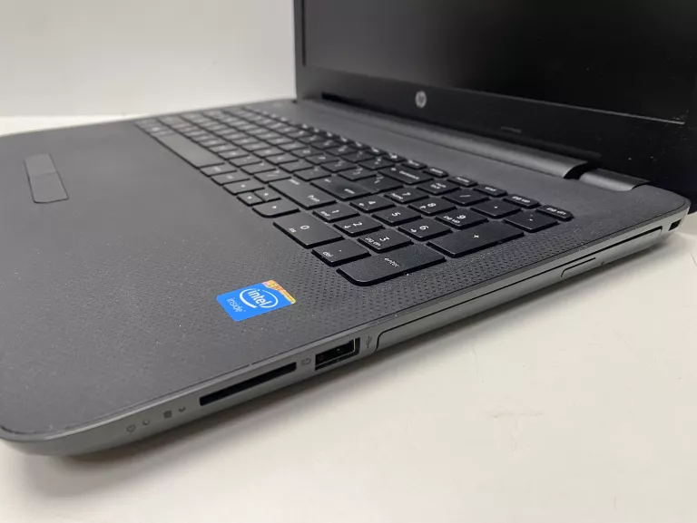 LAPTOP HP CELERON 4/512GB