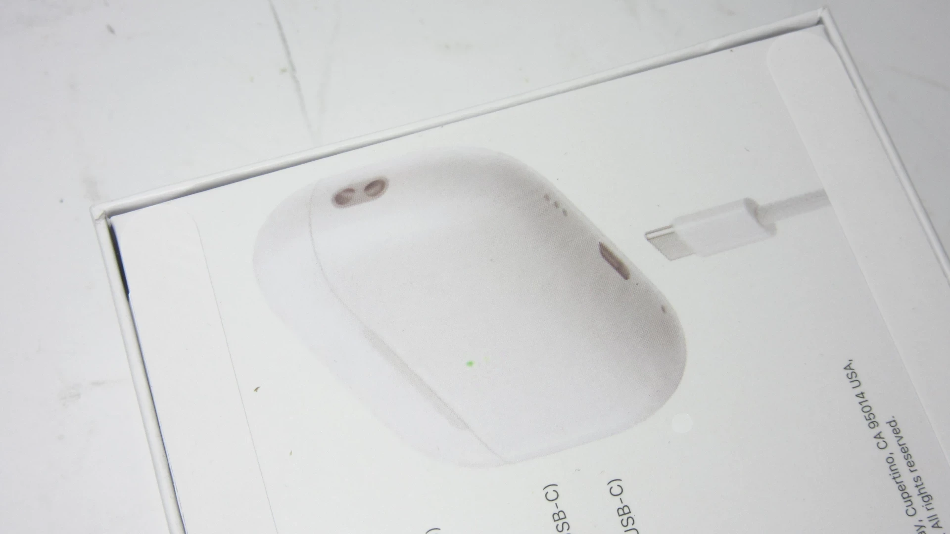 sluchawki-douszne-bluetooth-w-pudelku-ean-gtin-0651820178532