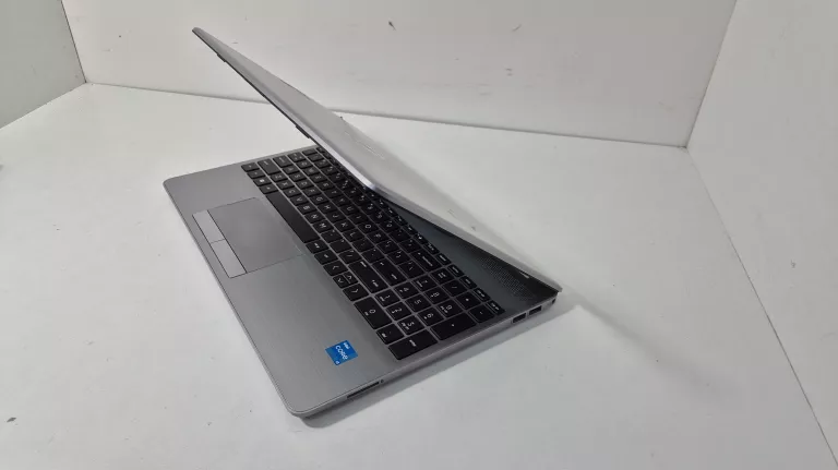 LAPTOP HP RTL8822CE