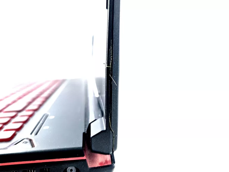 LAPTOP MSI MSI GL63 8RC I5-8300H / 8 GB / 1 TB HDD