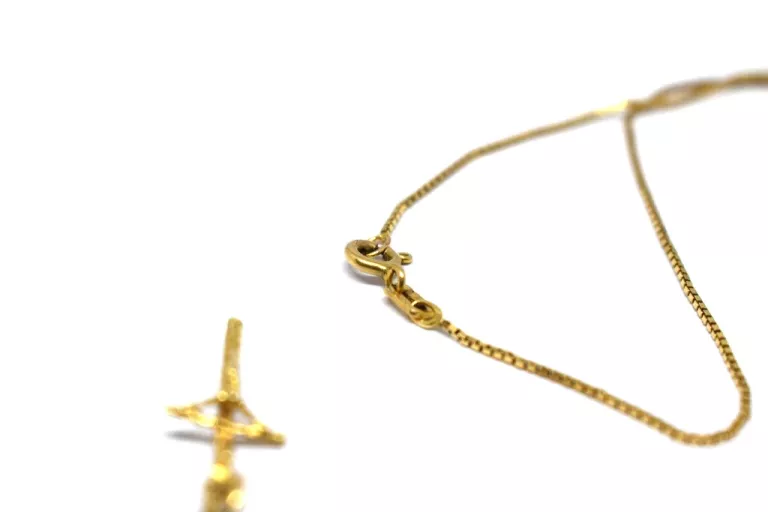 zloty-lancuszek-z-krzyzykiem-585-286-gram-50cm-warto-ean-gtin-4053642288646