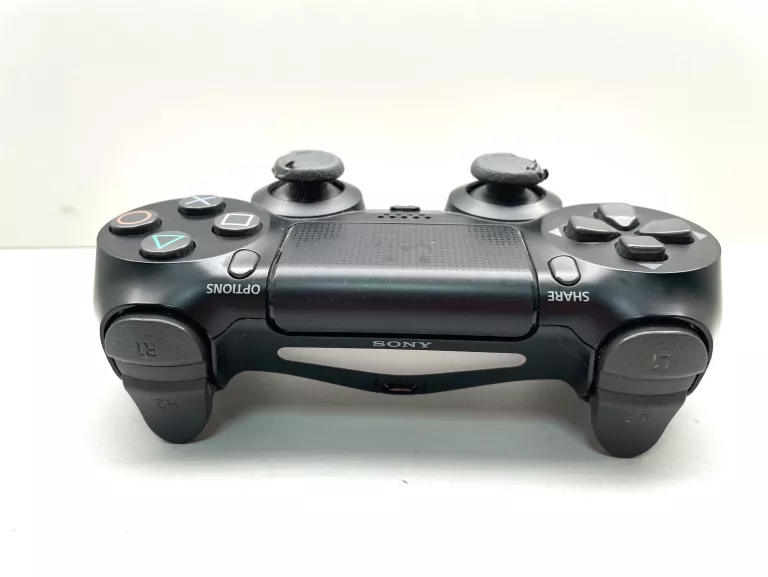 KONSOLA PS4 1TB + GRA FIFA 20 + PAD