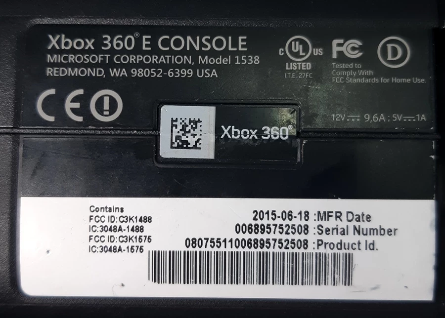 konsola-xbox-360-e-1538-kod-producenta-1538