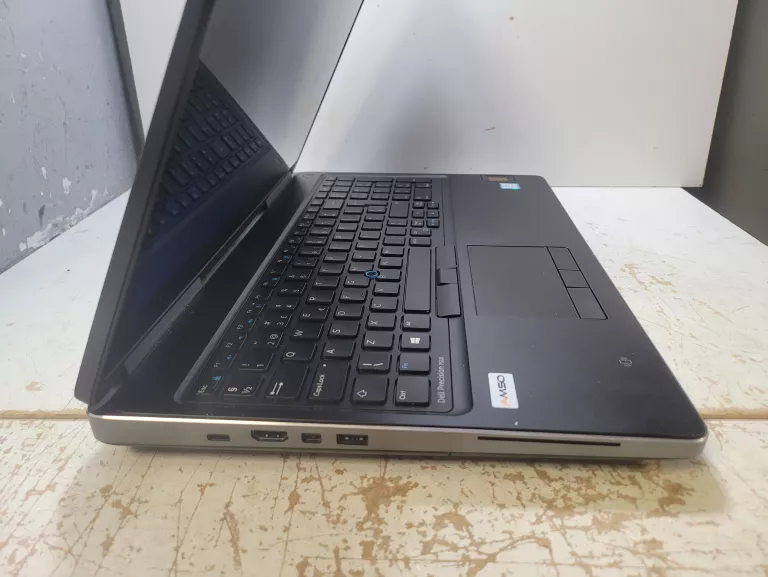 LAPTOP DELL PRECISION 7510 15,6 " INTEL CORE I7 32 GB