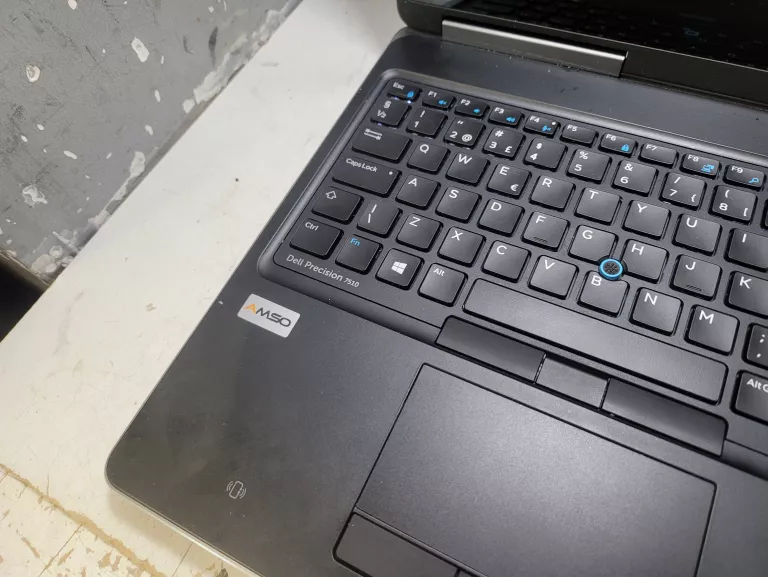 LAPTOP DELL PRECISION 7510 15,6 " INTEL CORE I7 32 GB