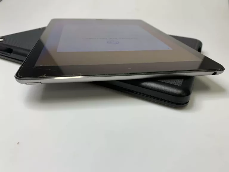 TABLET APPLE IPAD AIR 2 + PRZENOŚNA KLAWIATURA