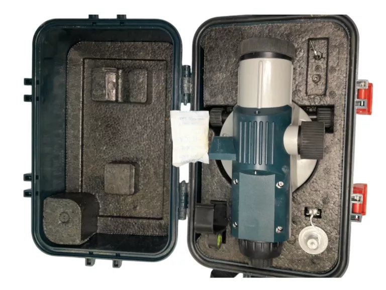 NIWELATOR BOSCH GOL 20D