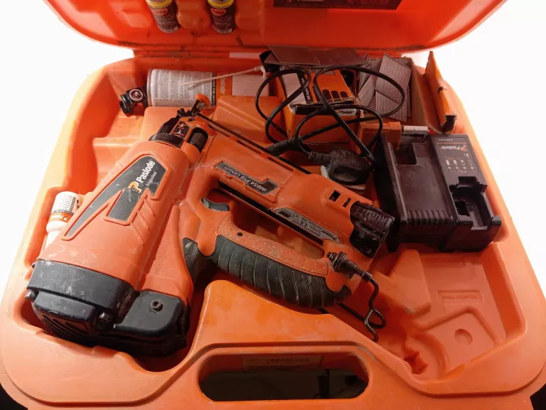 paslode-im65a-f16-63mm-74v-1-x-21ah-litowo-jonowy-pistolet-do-gwozdzi-bielska-45-plock