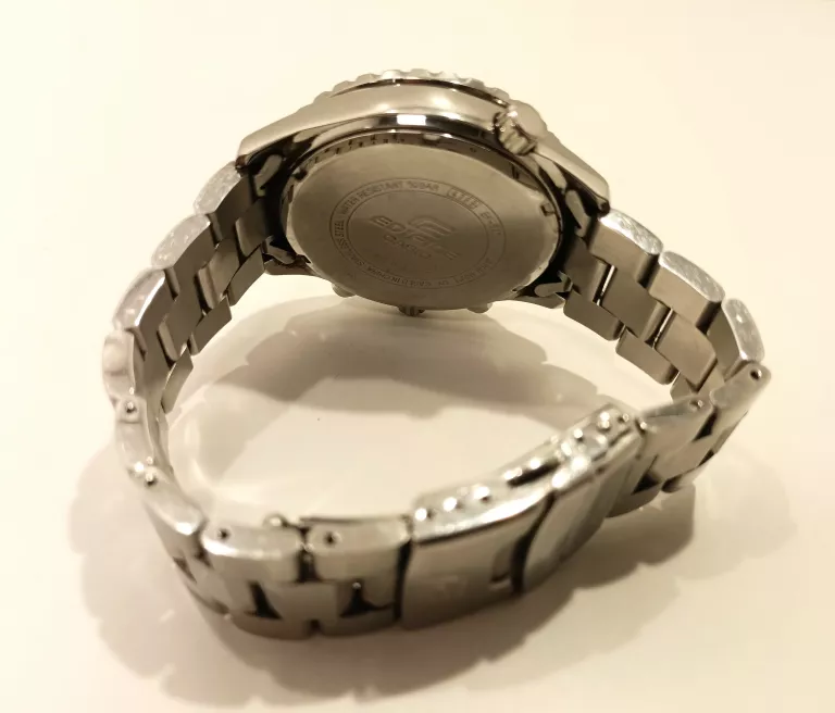 ZEGAREK CASIO EDIFICE EF-527