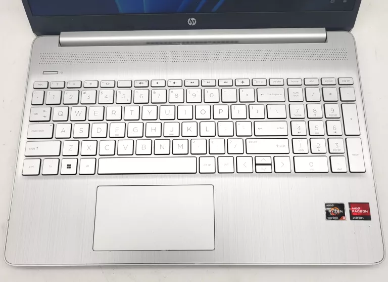 laptop-hp-15s-eq2470nw-ryzen-3-ram-8-gb-ssd-512-gb-srebrny-ean-gtin-0196786365348