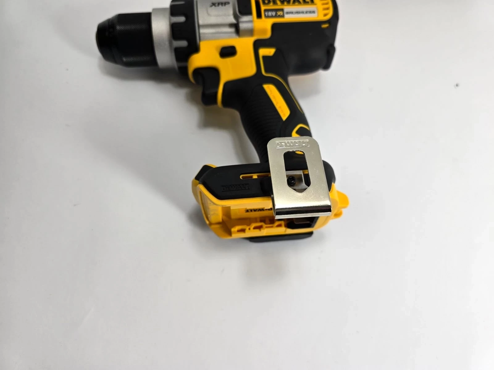 dewalt-wkretarka-wiertarka-dcd991nt-95nm-18v-napiecie-v-128551-6