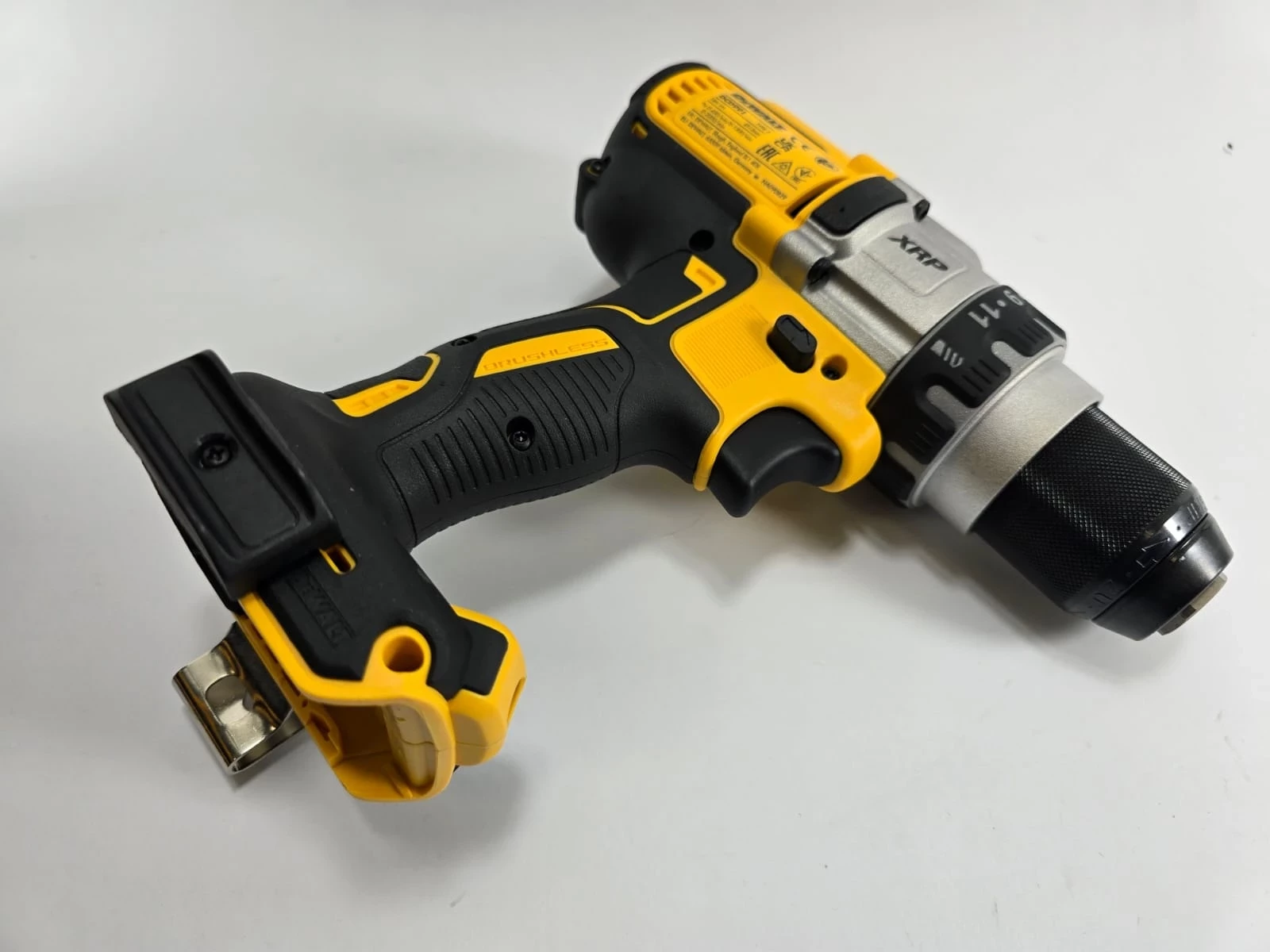 dewalt-wkretarka-wiertarka-dcd991nt-95nm-18v-marka-248811-950256