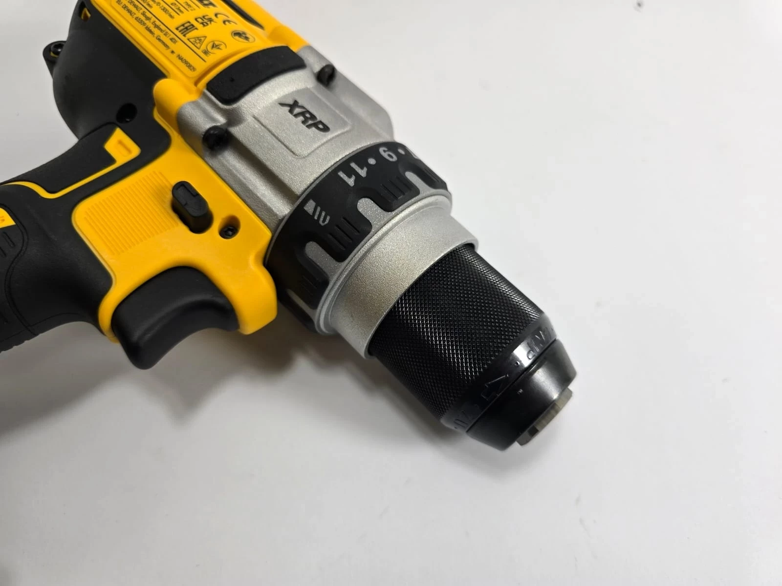 dewalt-wkretarka-wiertarka-dcd991nt-95nm-18v-zawiera-baterie-250685-2006717