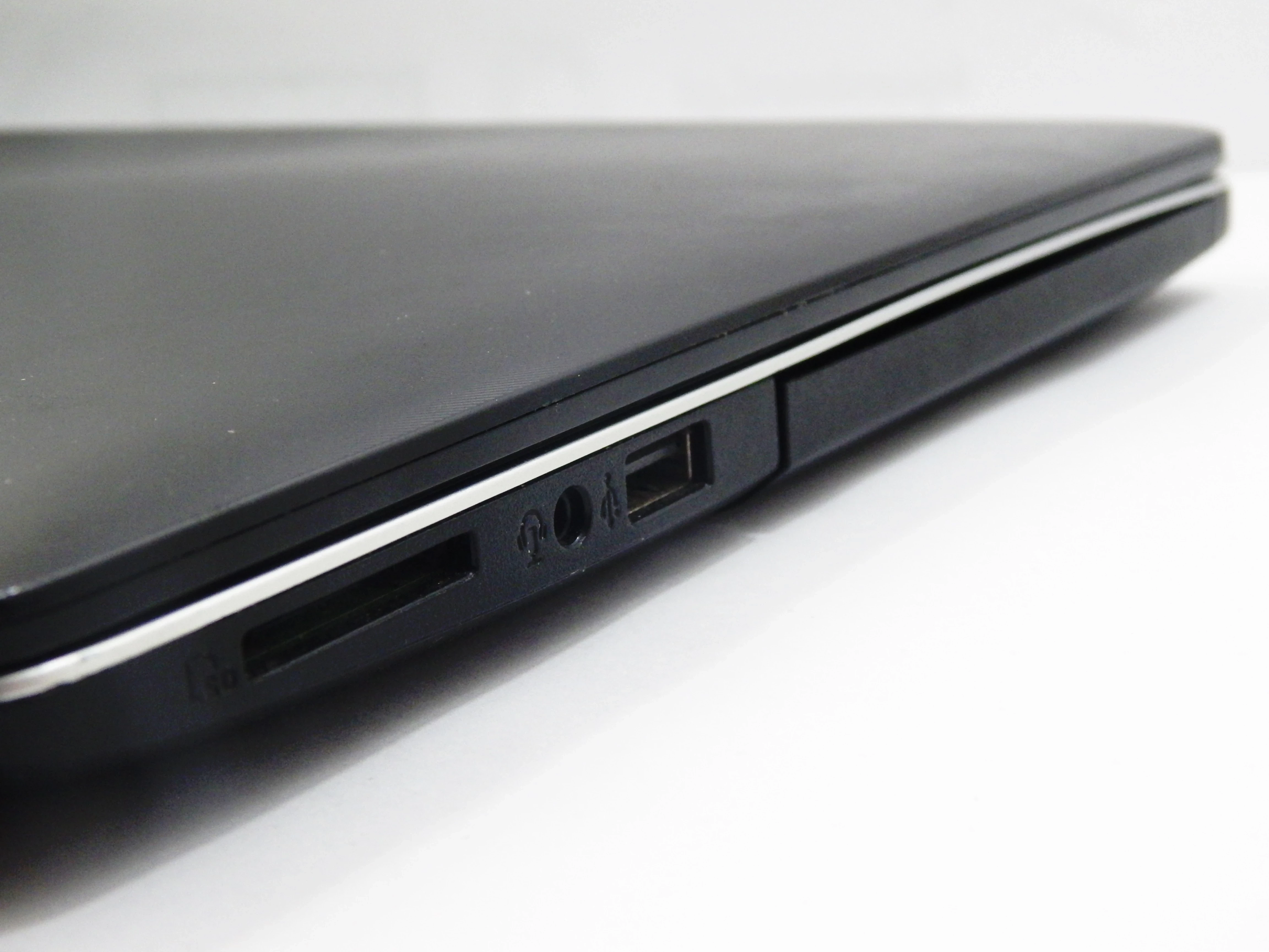 laptop-asus-x555l-rodzaj-karty-graficznej-1234-1