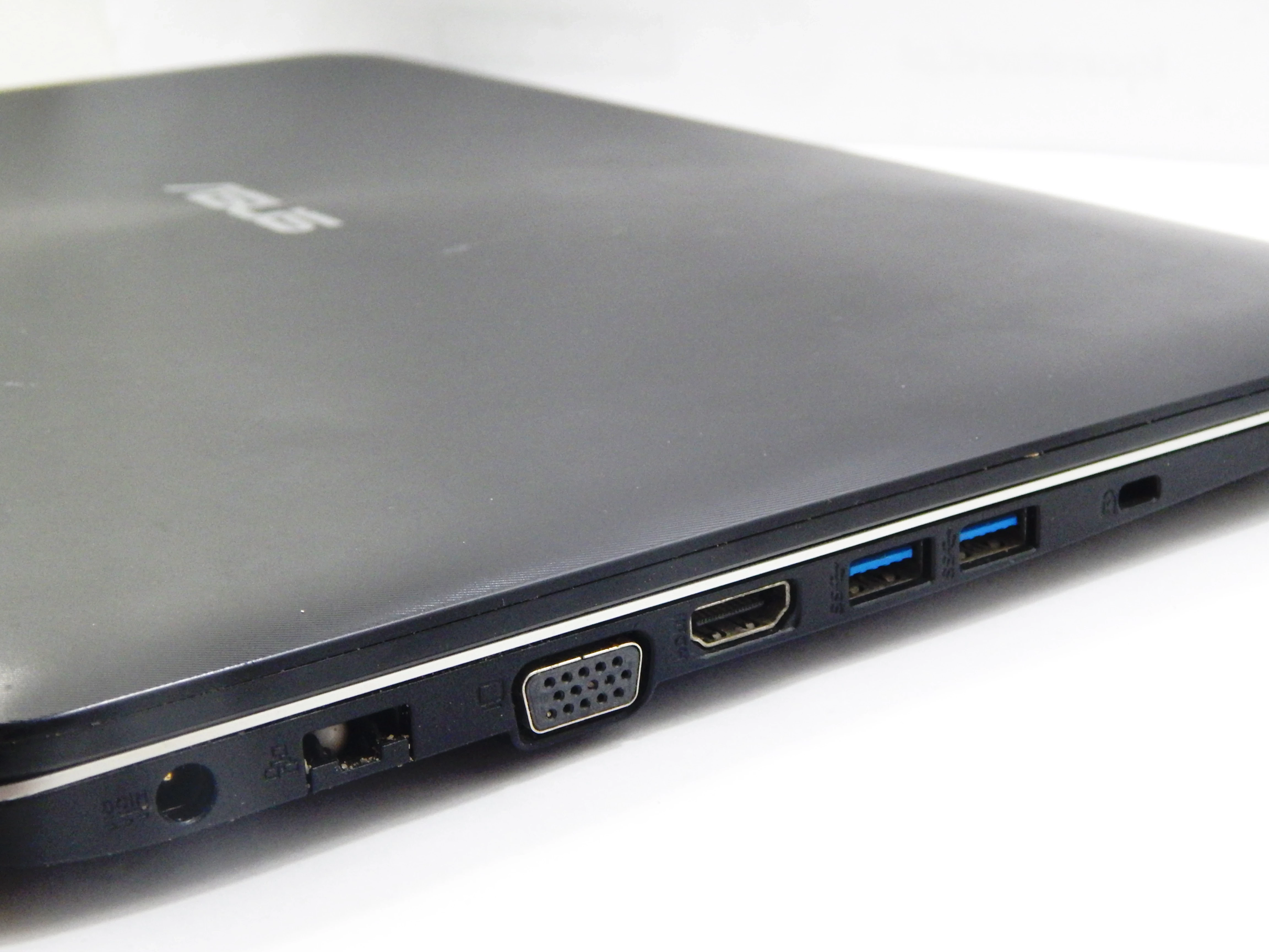 laptop-asus-x555l-pojemnosc-dysku-500