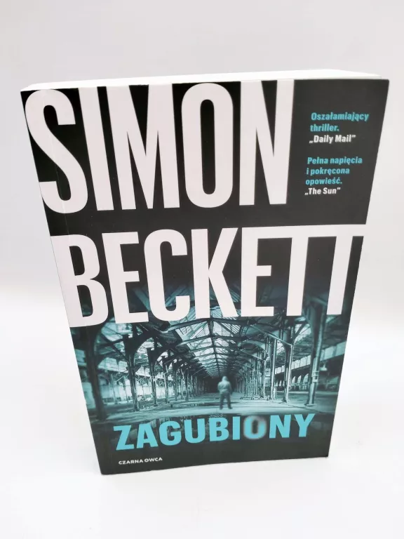 KSIĄZKA ZAGUBIONY SIMON BECKETT - STAN BDB !
