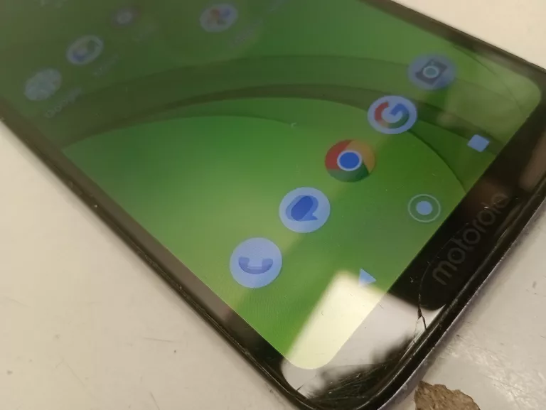 TELEFON MOTO G7 POWER ZBITY EKRAN